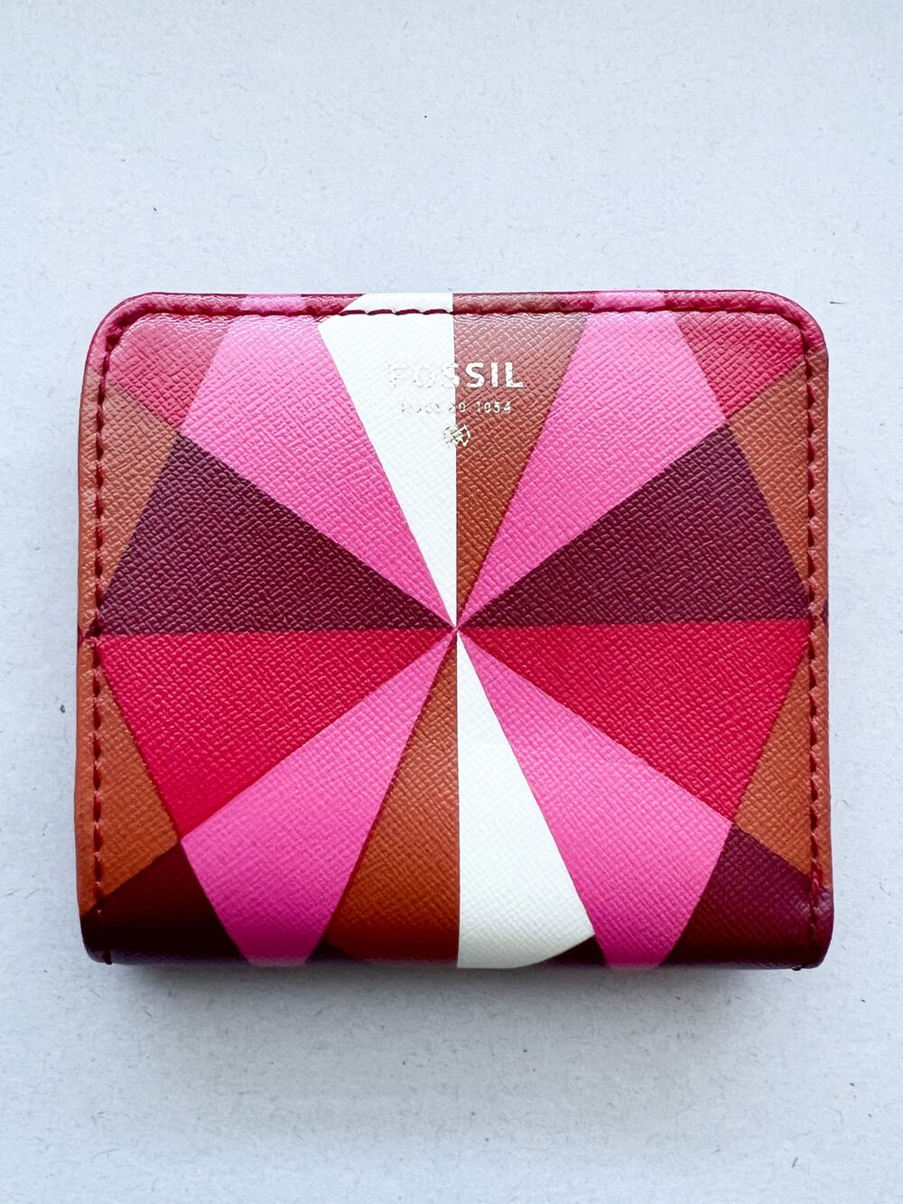 Fossil Compact Mini Wallet Pink Red Geometric Snap Kaleidoscopic Logan